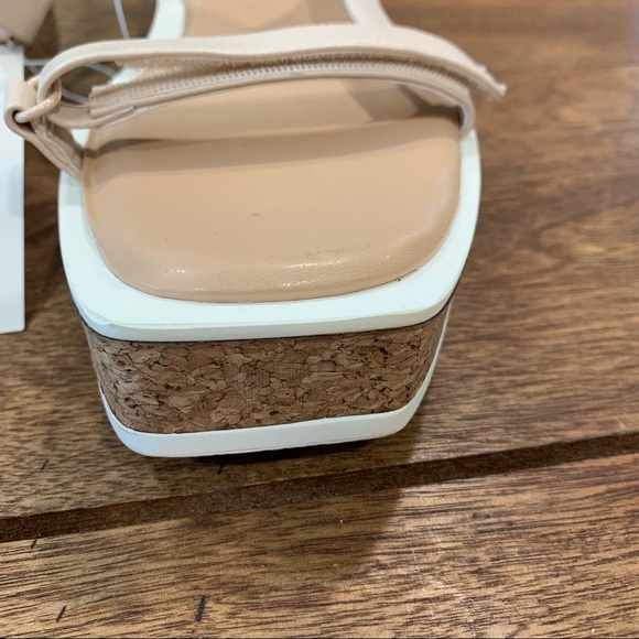 Size 9.5 - Summertime Sandals - Velcro/ Cork Platform, '90s athleisure - Picture 4 of 9